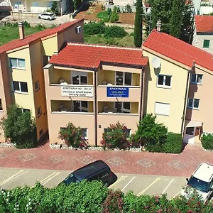 Solaris Apartment