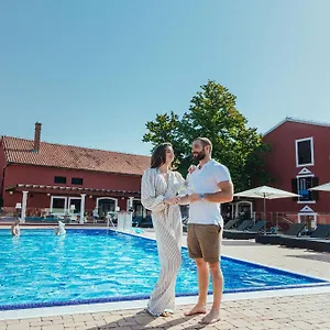 Donat Hotel